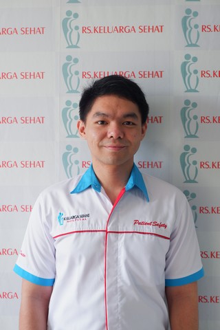 dr. Yoshua Kevin Poonatajaya