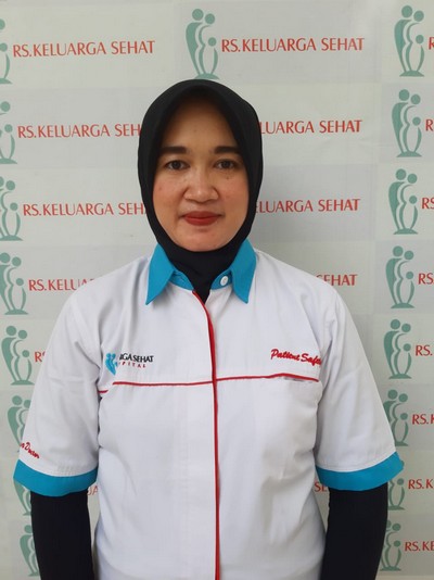 dr. Nanik Sulistyorini, M.K.M.